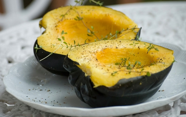 Maple & ginger glazed acorn squash bioenergetic recipe.