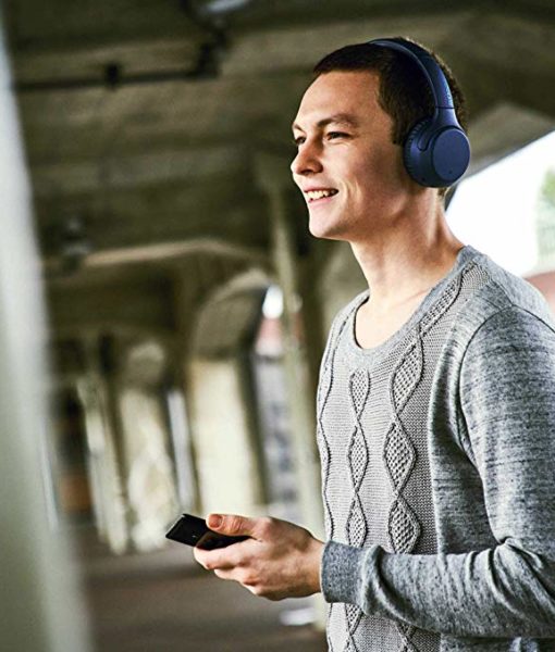 Sony WH-XB700 bluetooth wireless headphones with exceptional bass for deep punchy sound.